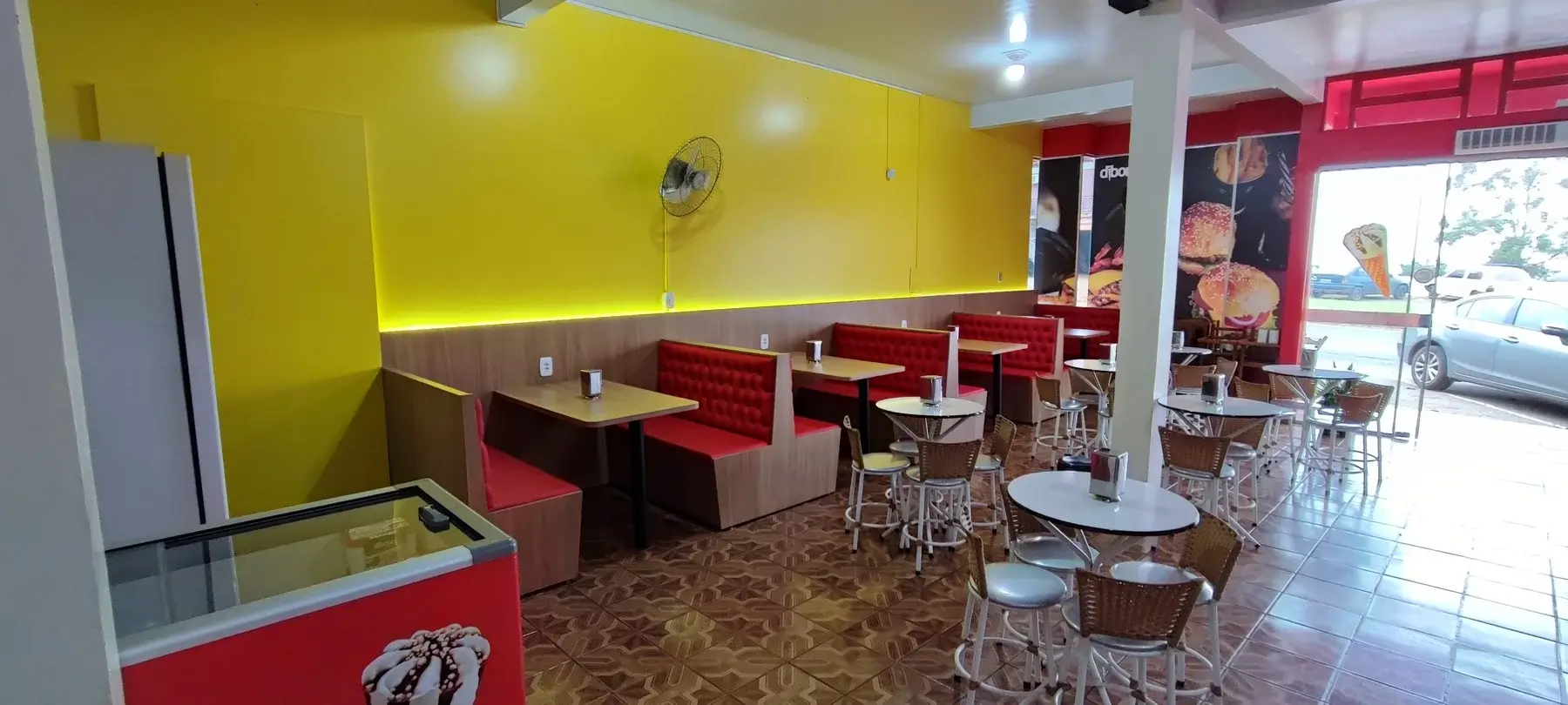 MR. Back Hamburgueria e Sorveteria. Peça Online!!!